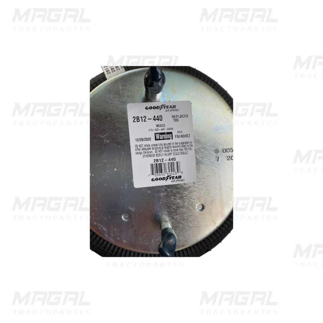 Etiqueta de identificación Goodyear Air Springs modelo 2B12-440 con especificaciones técnicas y advertencias de seguridad para balona de suspensión.