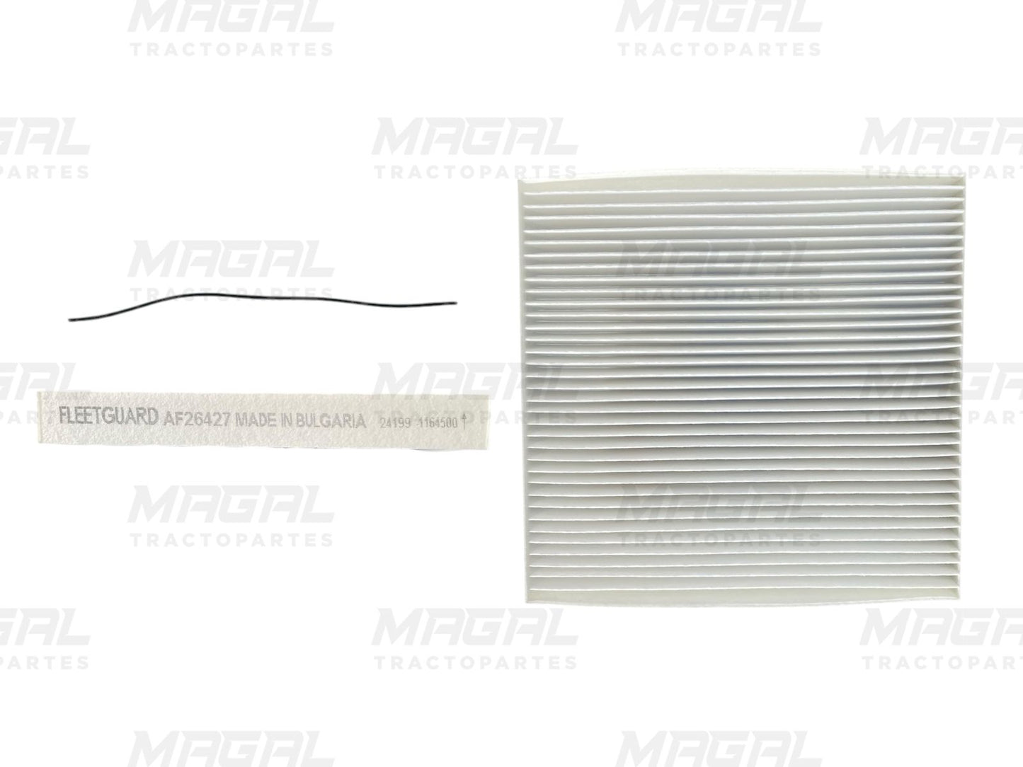 Filtro de aire para cabina Fleetguard AF26427 con etiqueta de origen y accesorio de instalación