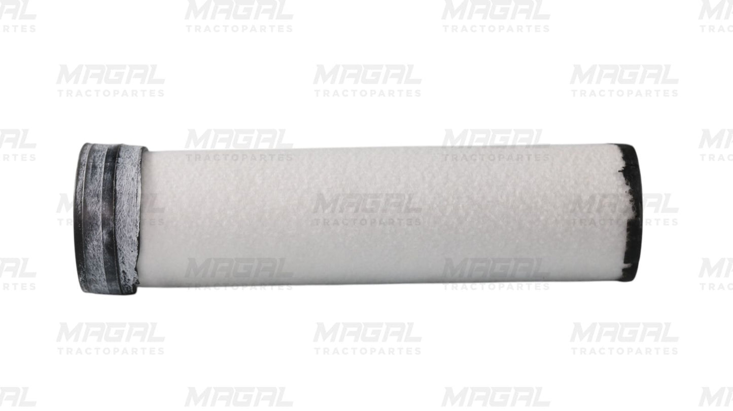 Vista lateral del filtro de aire secundario Fleetguard AF25558, ideal para sistemas de filtración auxiliar en motores industriales.