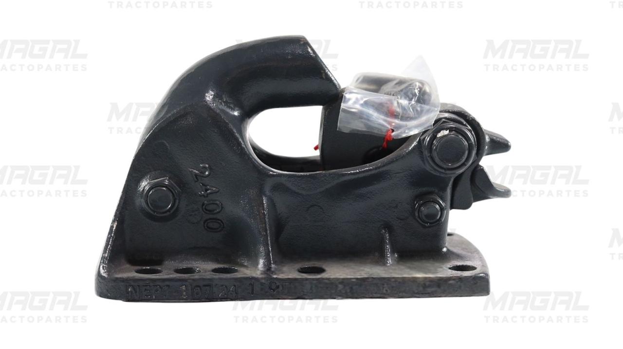 Gancho Premier modelo 2400A con 10 barrenos, completo y reforzado para sistemas de arrastre en remolques.