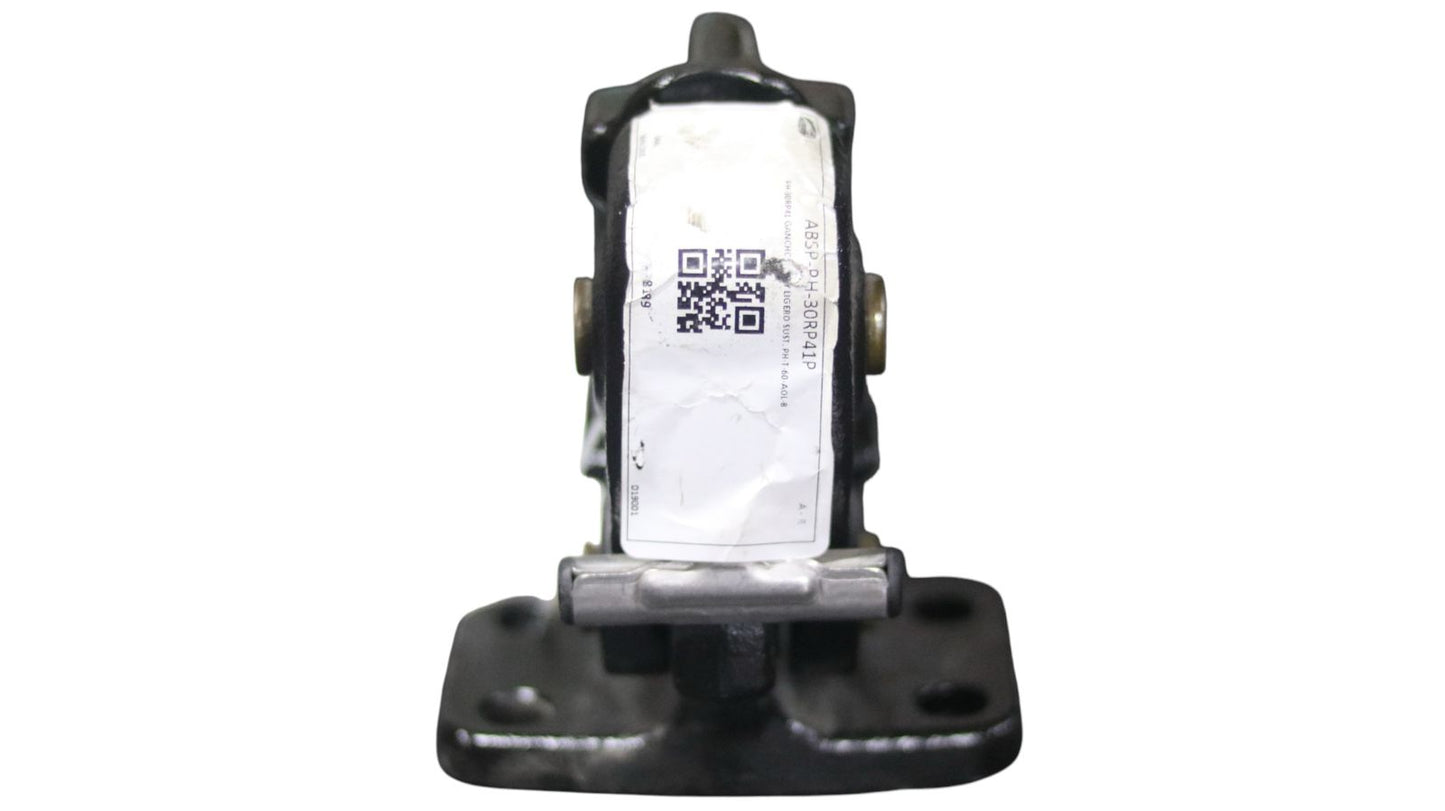 Gancho de remolque Holland PH-30RP41 visto de frente, mostrando la etiqueta de identificación del producto con código QR y número de parte