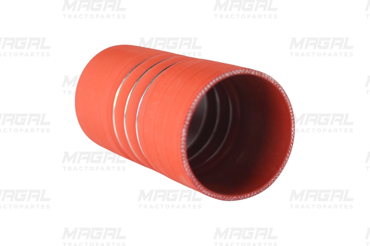 Manguera MS-4X8-N Kysor vista en ángulo, fabricada en silicona resistente con anillos metálicos.