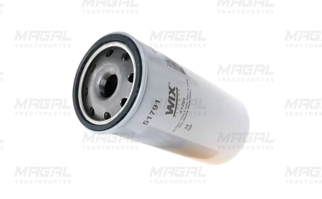 Filtro de aceite WIX 51791 enroscable, vista diagonal mostrando la rosca y orificios de entrada