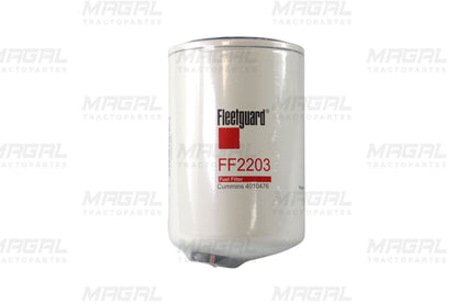 Filtro de combustible Fleetguard FF2203 color blanco, en posición vertical, con logotipo y modelo impresos al frente.

