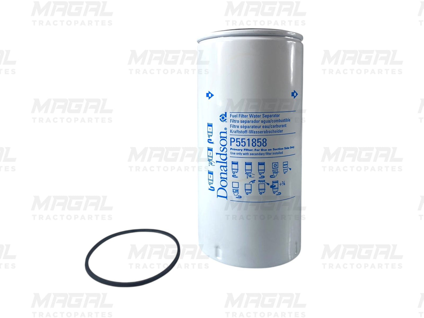 Filtro separador de agua Donaldson P551858 en posición vertical con aro de sello incluido, diseñado para proteger sistemas diésel eliminando agua e impurezas del combustible.


