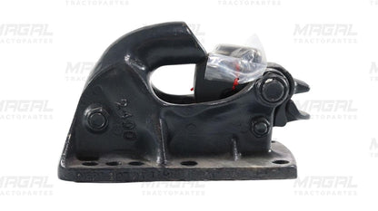 Gancho Premier modelo 2400A con 10 barrenos, completo y reforzado para sistemas de arrastre en remolques.

