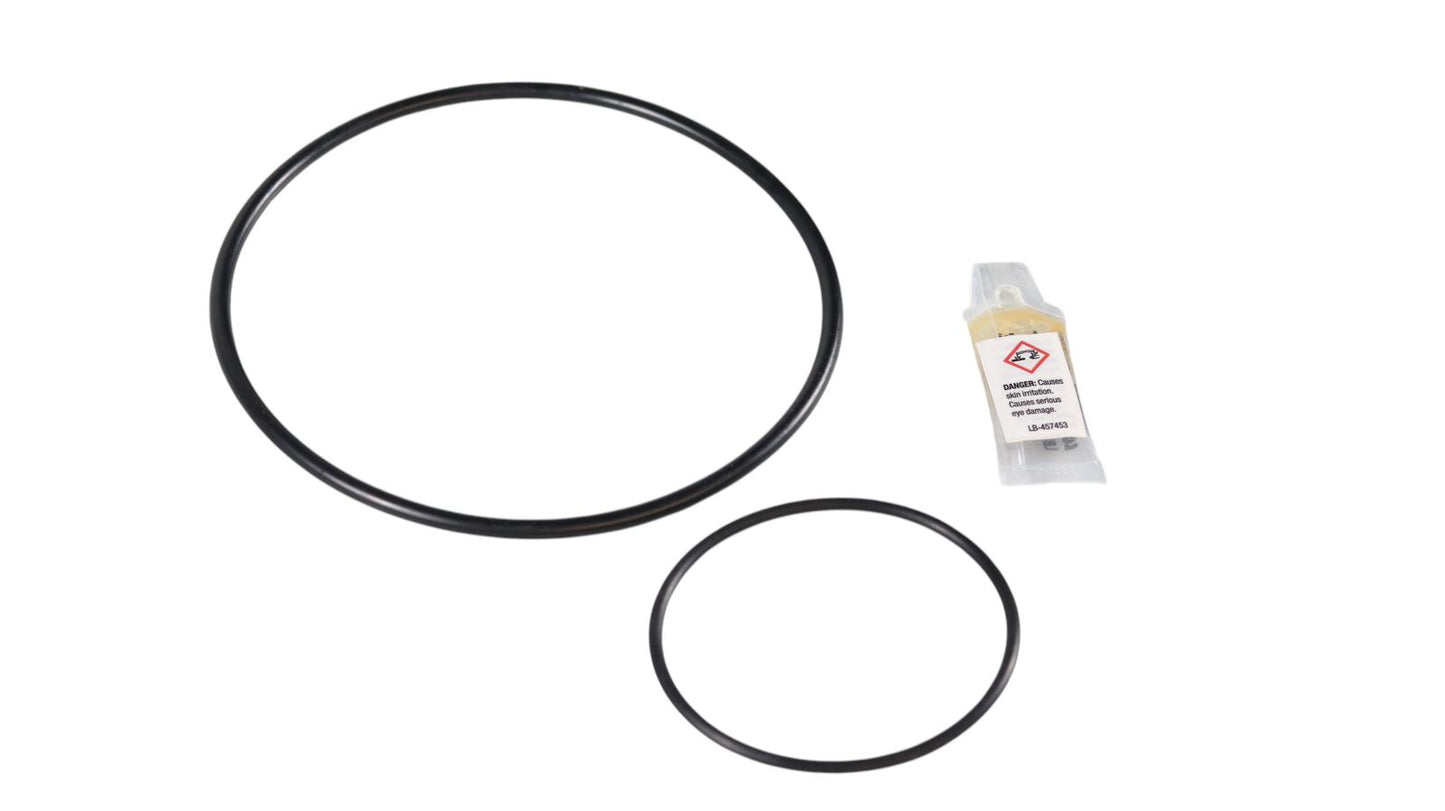 Empaques y lubricante incluidos en el kit de filtro FK13850NN Fleetguard para motor diésel

