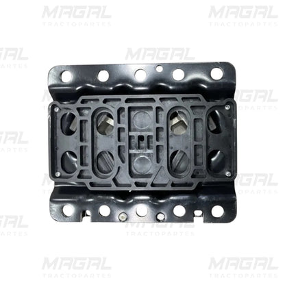 Vista inferior soporte de motor trasero Volvo VNL 20499469 20723224