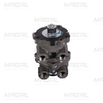 Válvula de pie E8 modelo BX800629 de la marca Bendix, usada en sistemas de freno de aire para tractocamiones y vehículos pesados, vista frontal